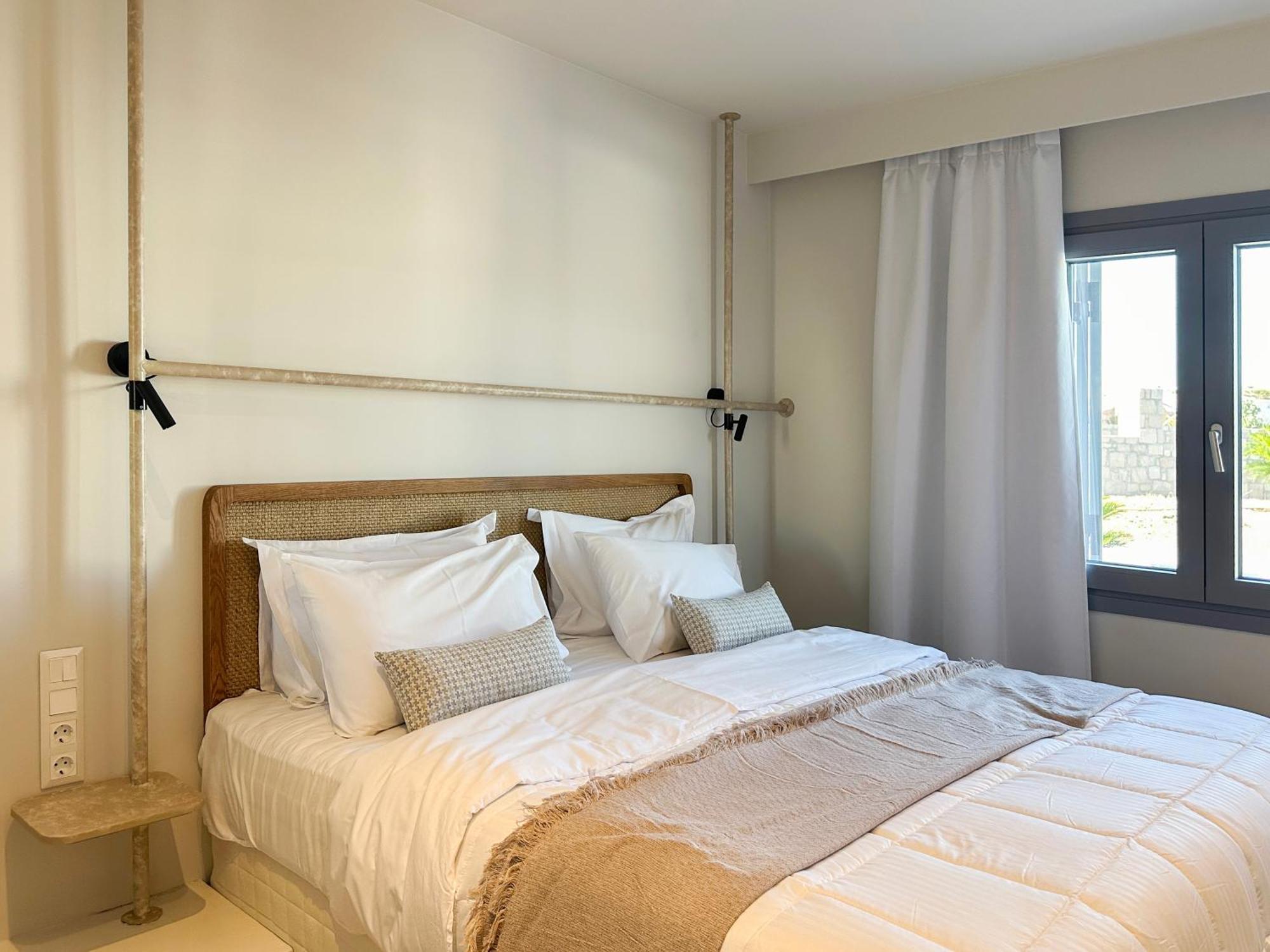 Adriana Luxury Villas Adamantas Exterior photo