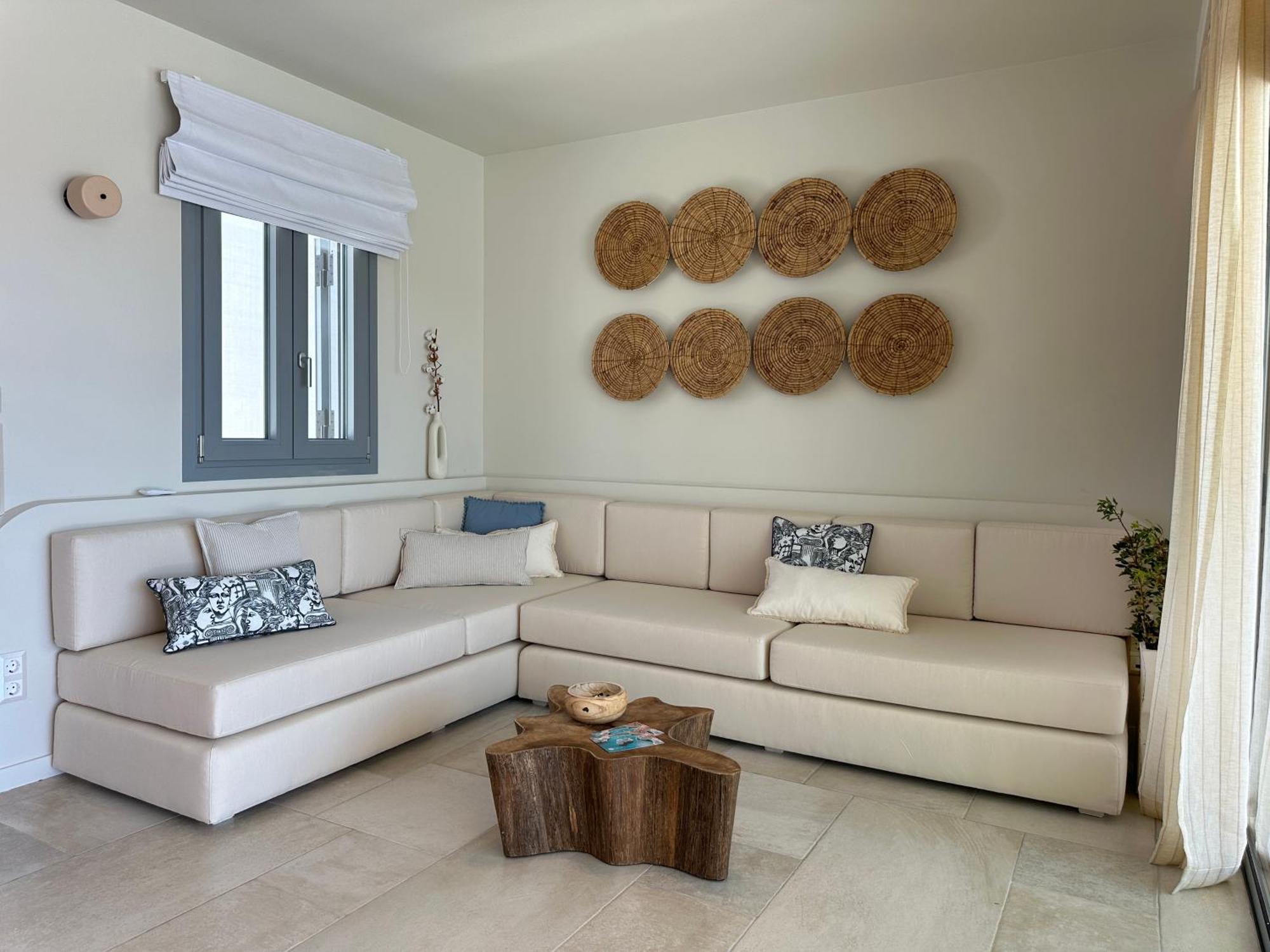 Adriana Luxury Villas Adamantas Exterior photo