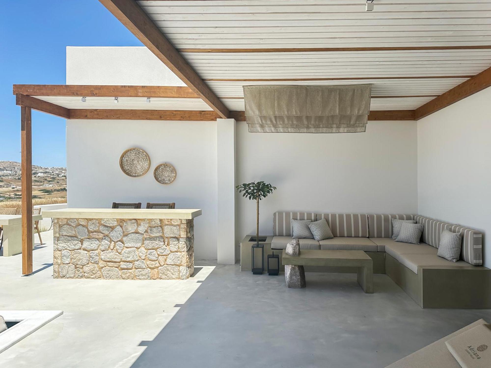 Adriana Luxury Villas Adamantas Exterior photo